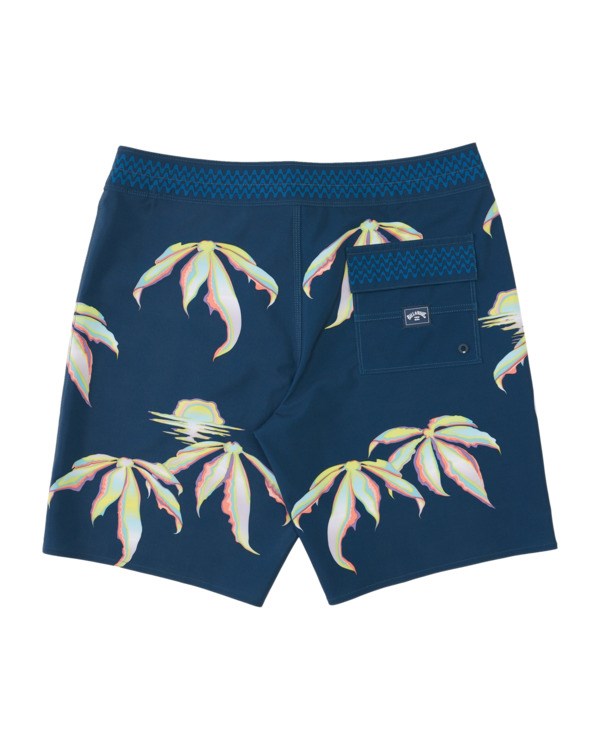 Billabong (2-7) Sundays Pro Boardshorts 13