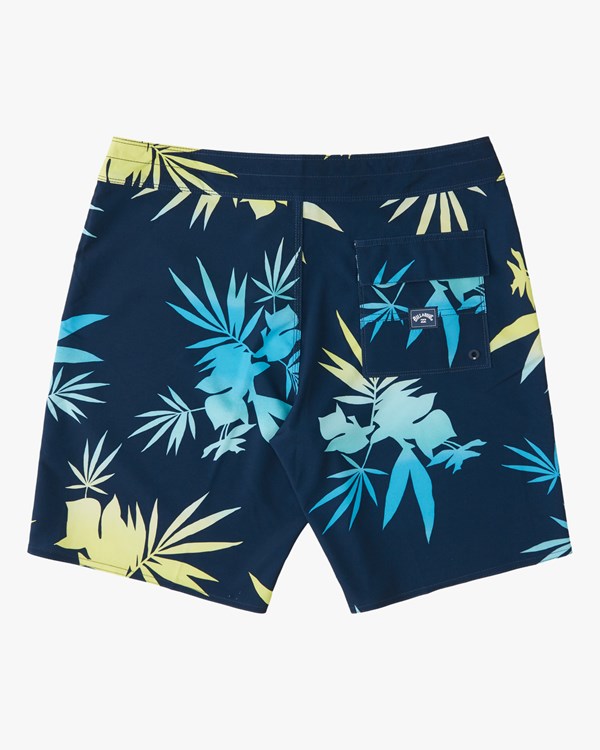 Billabong (2-7) Sundays Pro Boardshorts 13