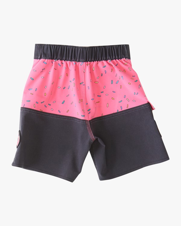 Billabong (2-7) The Simpsons Donut Pro Boardshorts 13