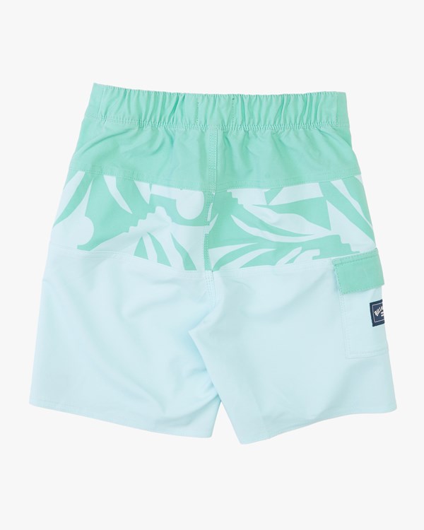 Billabong (2-7) Tribong Pro Boardshorts 13