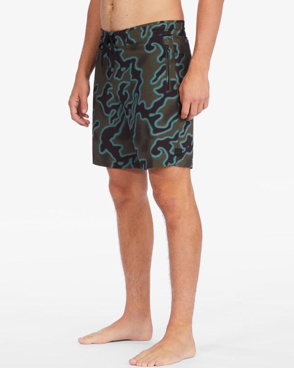 Billabong A/Div Surftrek CiCLO® Lo Tide Boardshorts 18.5