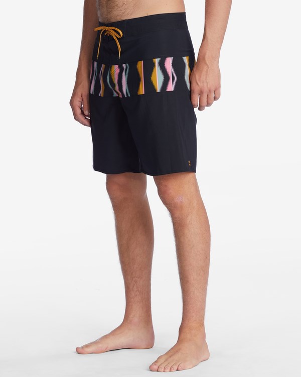 Billabong Tribong Pro Boardshorts 19