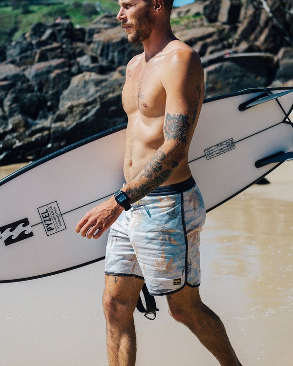 Billabong Wrangler 73 Mull Leaf Lo Tides Boardshorts 17\